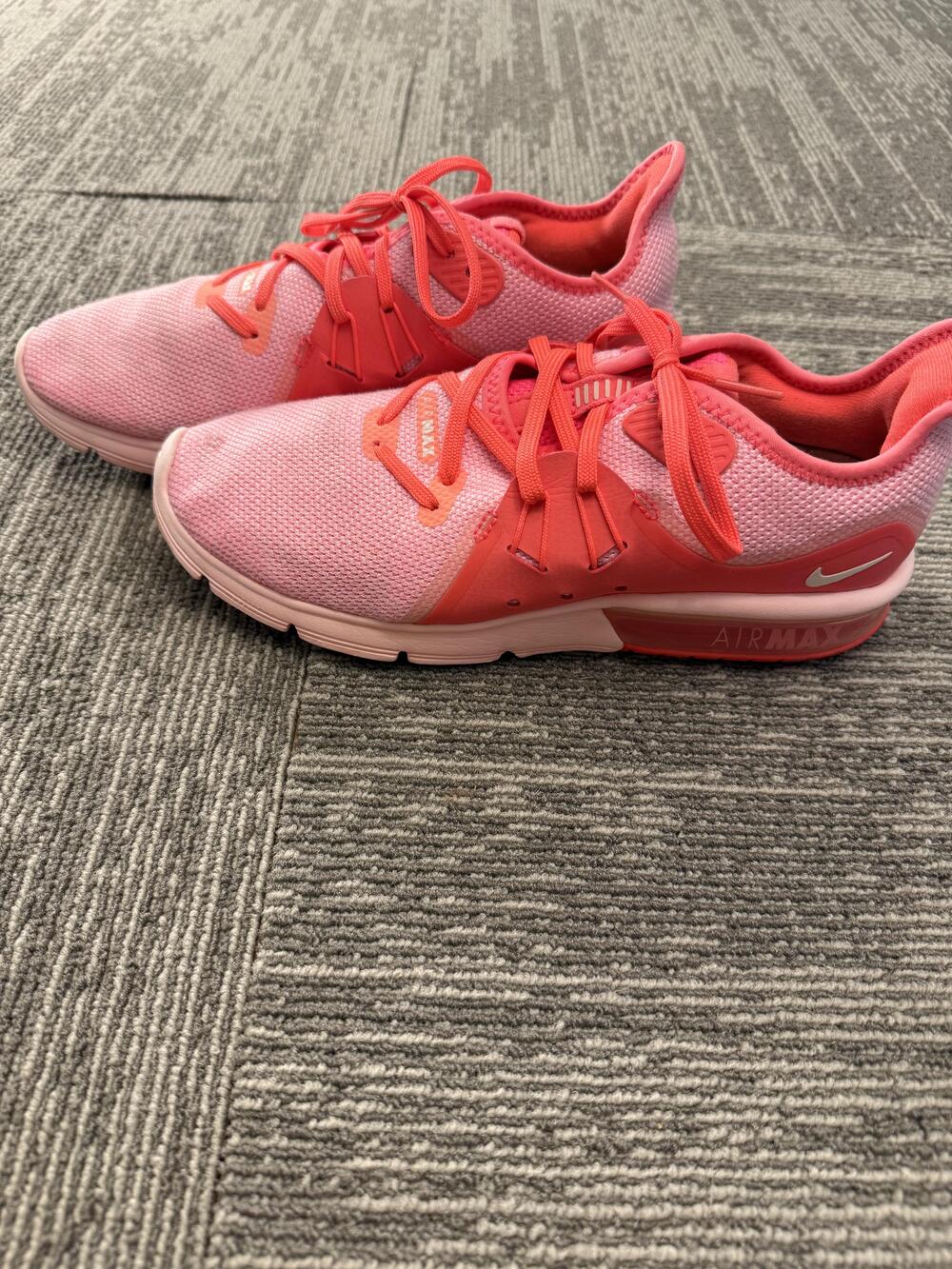 Nike Air Max Sequent 3 Shoes Womens Size 8 Pink Hot Punch Running 908993-601